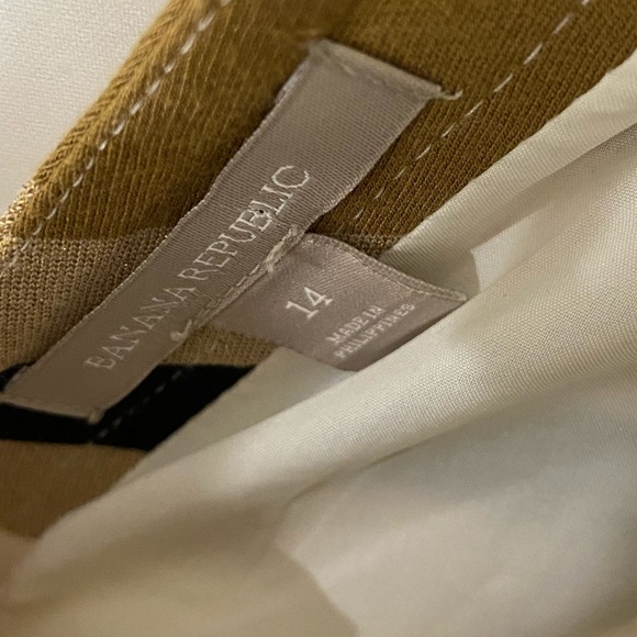 Banana Republic Gold Dress. SZ 14 - Picture 4 of 5